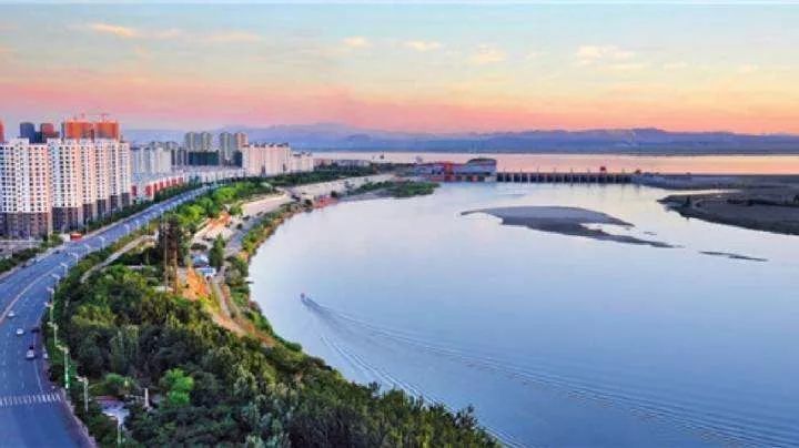 内蒙古十二盟市社会平均工资水平