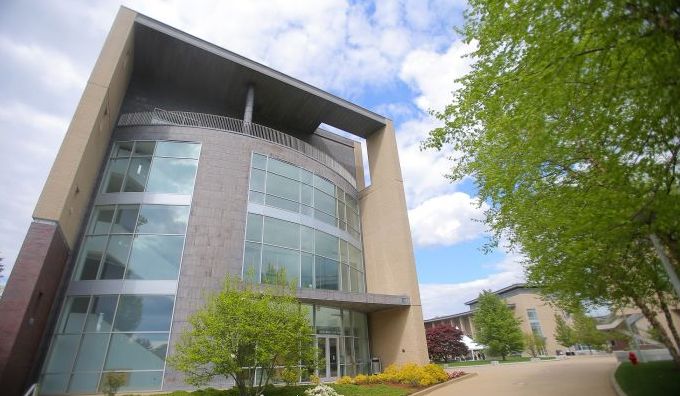 美国大学毕业薪酬排名