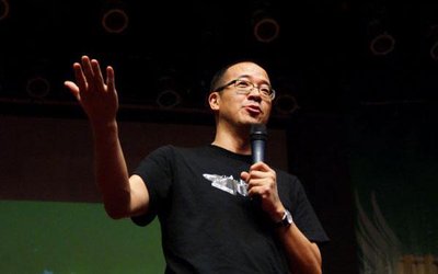 俞敏洪“谈工资”言论引争议 媒体：有误人子弟之嫌