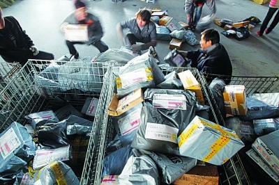 北京快递小哥群体调查报告：月均工资6000元左右