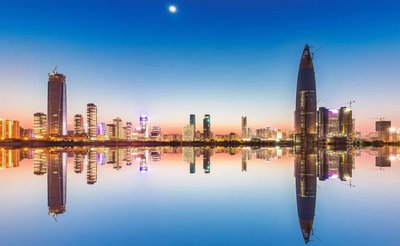 大湾区10年房价与工资涨幅对比,辛苦干10年真的不如买套房?