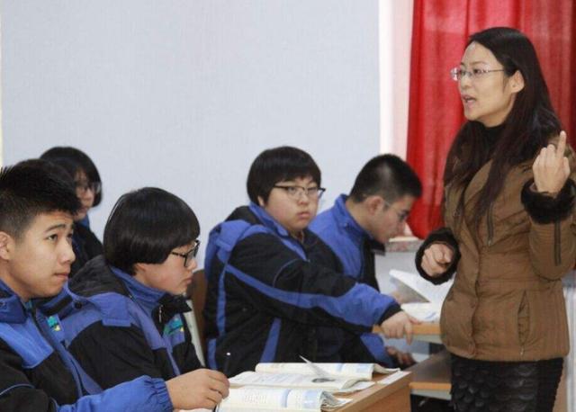 教师涨工资最新消息:绩效工资分配新方案 3类老师受益大 教师涨工资最新消息:绩效工资分配新方案 3类老师受益大