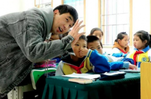 西安:确保教师工资逐步增长