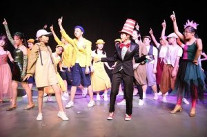 18家院团去年演出收入1.87亿