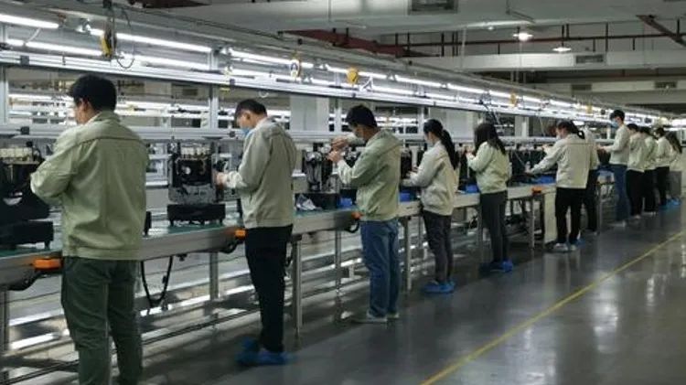 广东2020年GDP超11万亿元:连续32年居全国首位 广东2020年GDP超11万亿元:连续32年居全国首位