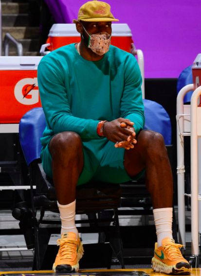 詹姆斯最新年收入曝光：高达9650万美元