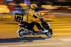 6月北京工资同比涨8.6%,一线城市送餐员月薪过万