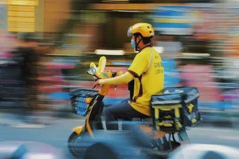 人社部:外卖小哥等将被纳入最低工资制度保障 人社部:外卖小哥等将被纳入最低工资制度保障