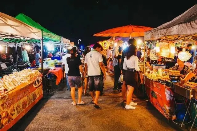 中国家庭人均月收入等级：500元以下超2亿人