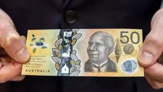 澳洲全职平均工资超过9万澳元